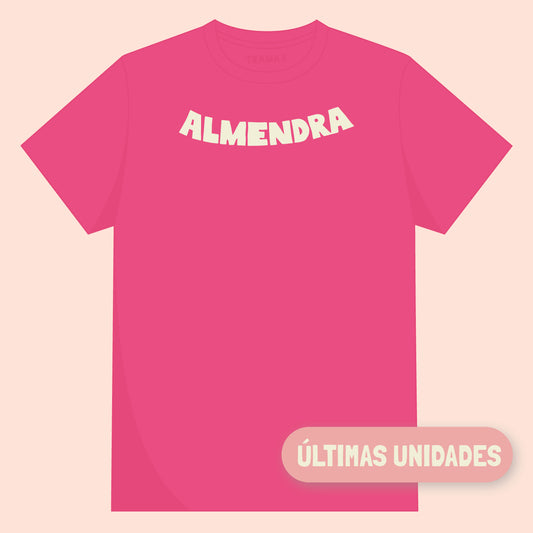 ALMENDRA / La remera de la tapa